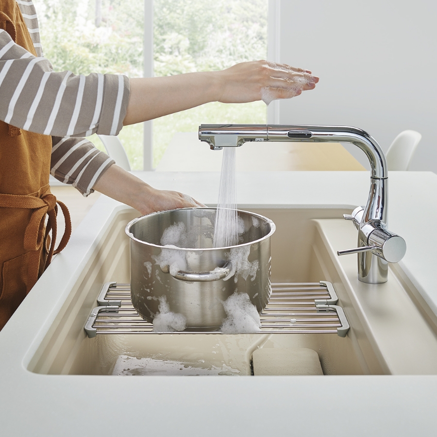 [ �摜 ] �^�b�`���X������̌^�򐅊� �G���^�XSP