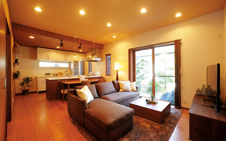 �{�錧���s K�l�@