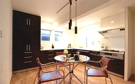 �V���������s T�l�@