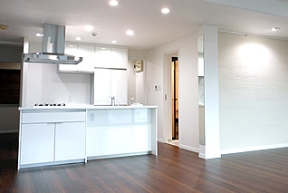 �g���������C�ƁA�g������̗ǂ��L�b�`���ɑ喞��