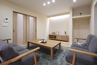 �Ƒ��̌q������������