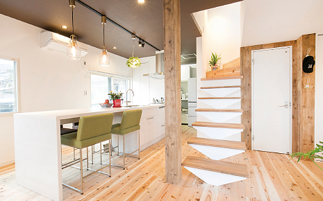 �����������s U�l�@