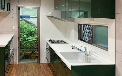 ���{�L���s T�l�@