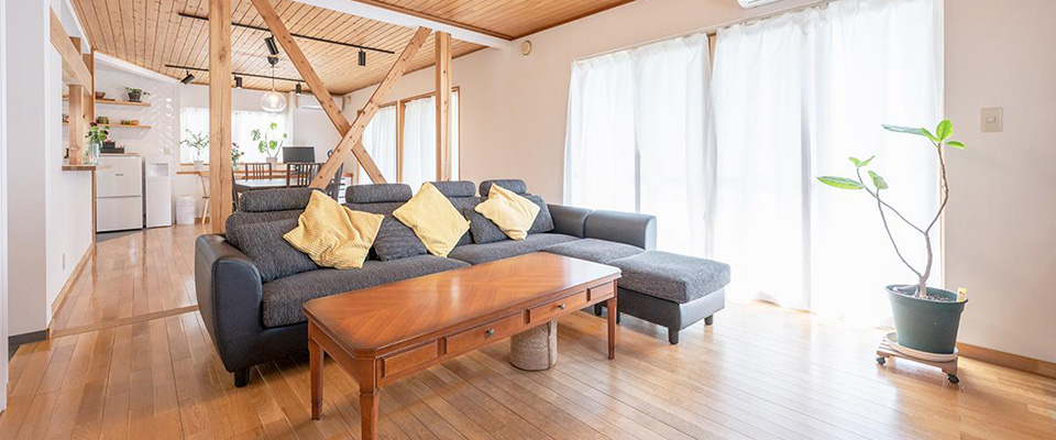 �����ĂȂ����y���ރL�b�`���ƃ��r���O�_�C�j���O