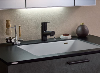 �X�^�C���b�V���ȋ�ԂÂ��肪�����u�X�N�G�A�{�E���v