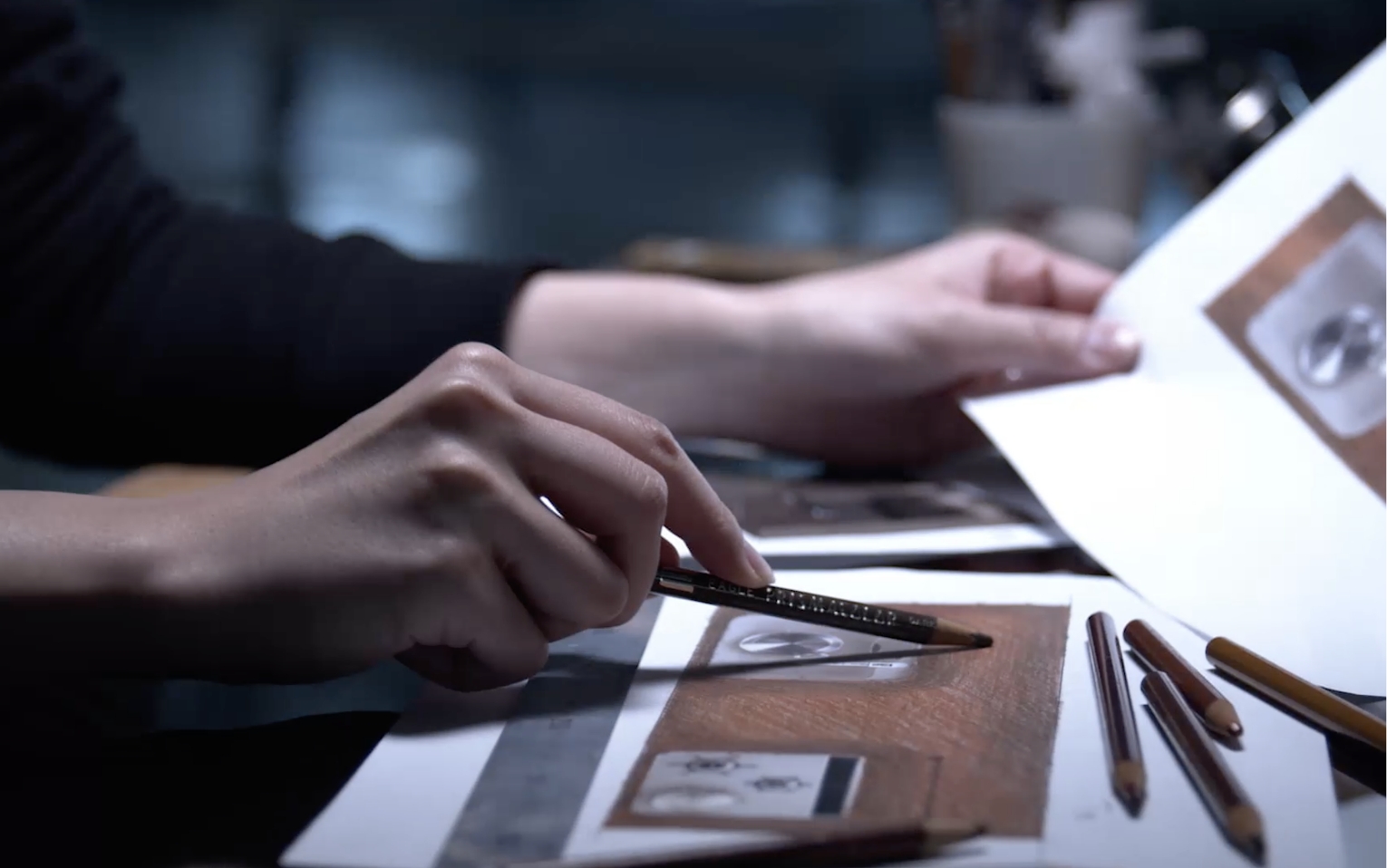 DEVELOPMENT & QUALITY�F�ʐ^